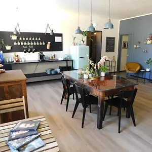 Piumaviola Beds & Parme